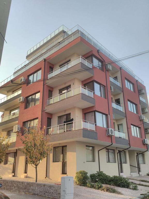 Sea Apartment Burgas Ngoại thất bức ảnh